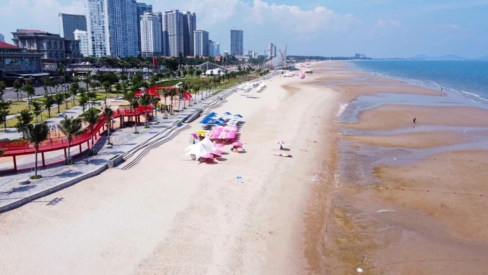 15 Chủ tịch UBND xã, phường, đặc khu làm thành viên một Ban Chỉ đạo vừa thành lập của TPHCM 15 Chủ tịch UBND xã, phường, đặc khu làm thành viên một Ban Chỉ đạo vừa thành lập của TPHCM