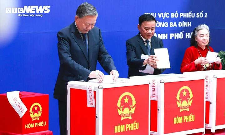 22 Ủy viên Bộ Chính trị, Ban Bí thư trúng cử đại biểu Quốc hội khóa XVI 22 Ủy viên Bộ Chính trị, Ban Bí thư trúng cử đại biểu Quốc hội khóa XVI