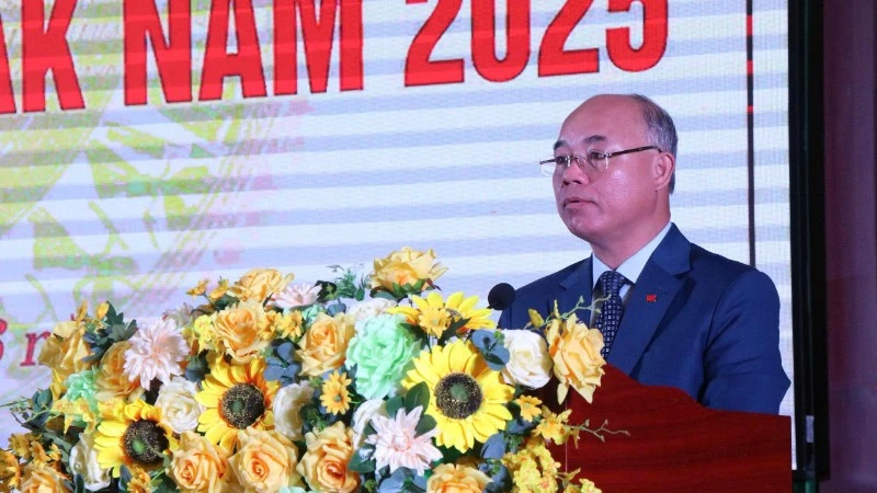 61 tác phẩm báo chí xuất sắc đoạt Giải Báo chí tỉnh Đắk Lắk lần thứ VI năm 2025 61 tác phẩm báo chí xuất sắc đoạt Giải Báo chí tỉnh Đắk Lắk lần thứ VI năm 2025