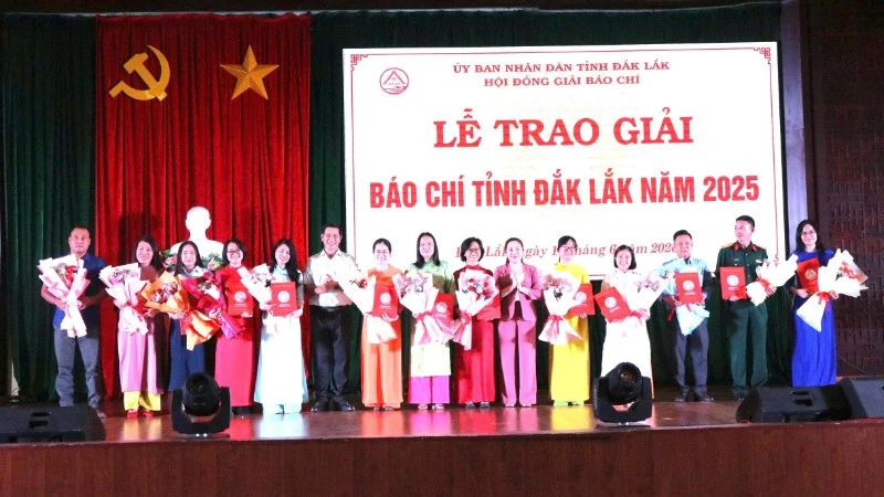 61 tác phẩm báo chí xuất sắc đoạt Giải Báo chí tỉnh Đắk Lắk lần thứ VI năm 2025 61 tác phẩm báo chí xuất sắc đoạt Giải Báo chí tỉnh Đắk Lắk lần thứ VI năm 2025