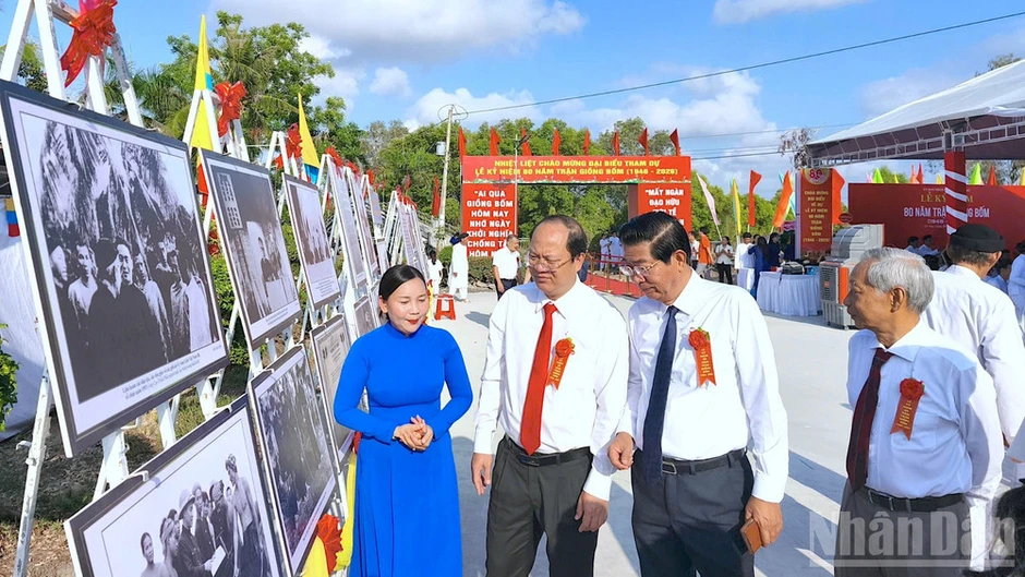 80 năm Trận Giồng Bốm: Tri ân quá khứ, kiến thiết tương lai 80 năm Trận Giồng Bốm: Tri ân quá khứ, kiến thiết tương lai