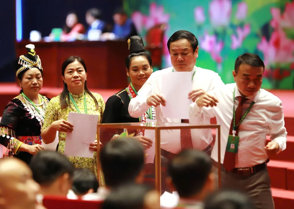 81 đại biểu trúng cử Ban Chấp hành Trung ương Hội Nông dân Việt Nam khóa IX 81 đại biểu trúng cử Ban Chấp hành Trung ương Hội Nông dân Việt Nam khóa IX