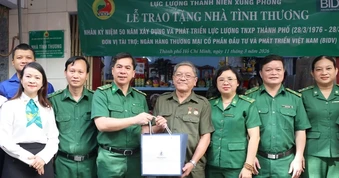 Ấm tình đồng đội Thanh niên xung phong