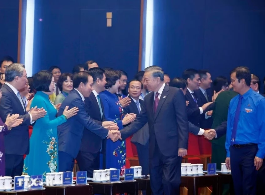 Ảnh: Tổng Bí thư, Chủ tịch nước Tô Lâm dự Đại hội Đoàn toàn quốc lần thứ XIII Ảnh: Tổng Bí thư, Chủ tịch nước Tô Lâm dự Đại hội Đoàn toàn quốc lần thứ XIII
