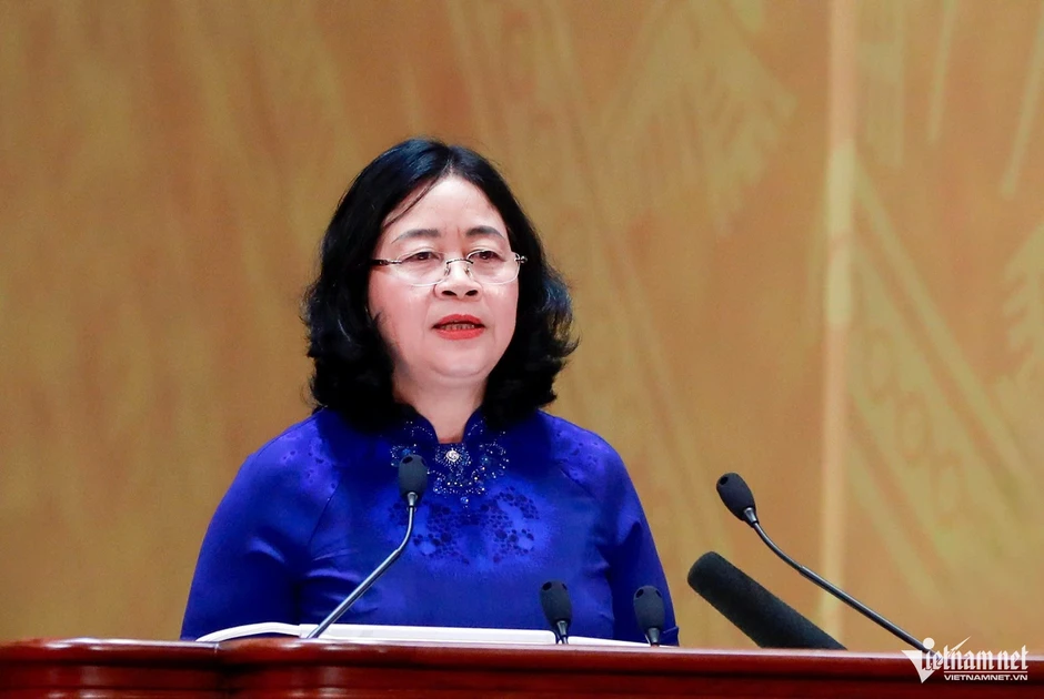 Bà Bùi Thị Minh Hoài làm Chủ tịch Ủy ban Mặt trận Tổ quốc Việt Nam khóa 11 Bà Bùi Thị Minh Hoài làm Chủ tịch Ủy ban Mặt trận Tổ quốc Việt Nam khóa 11