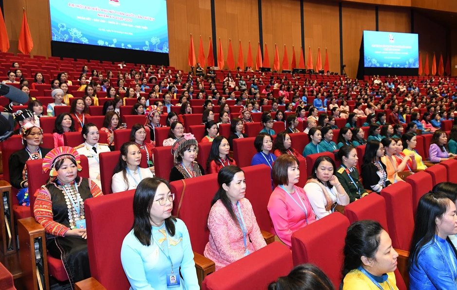 Bà Lê Thị Thủy tái đắc cử Chủ tịch Hội LHPN Việt Nam khóa XIV Bà Lê Thị Thủy tái đắc cử Chủ tịch Hội LHPN Việt Nam khóa XIV