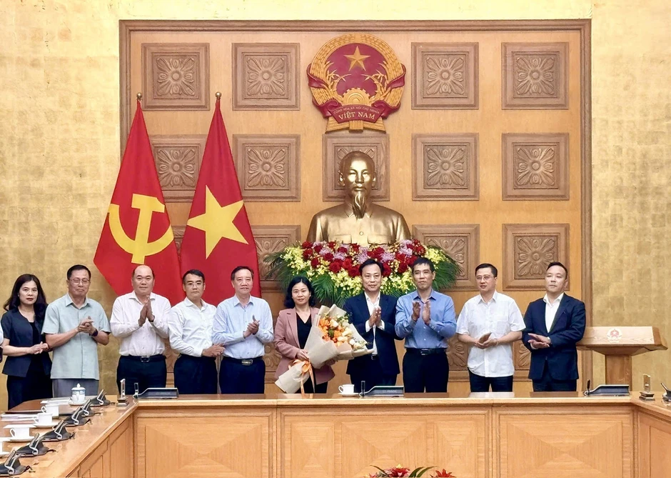Bà Nguyễn Thị Tuyến nhận thêm nhiệm vụ Bà Nguyễn Thị Tuyến nhận thêm nhiệm vụ