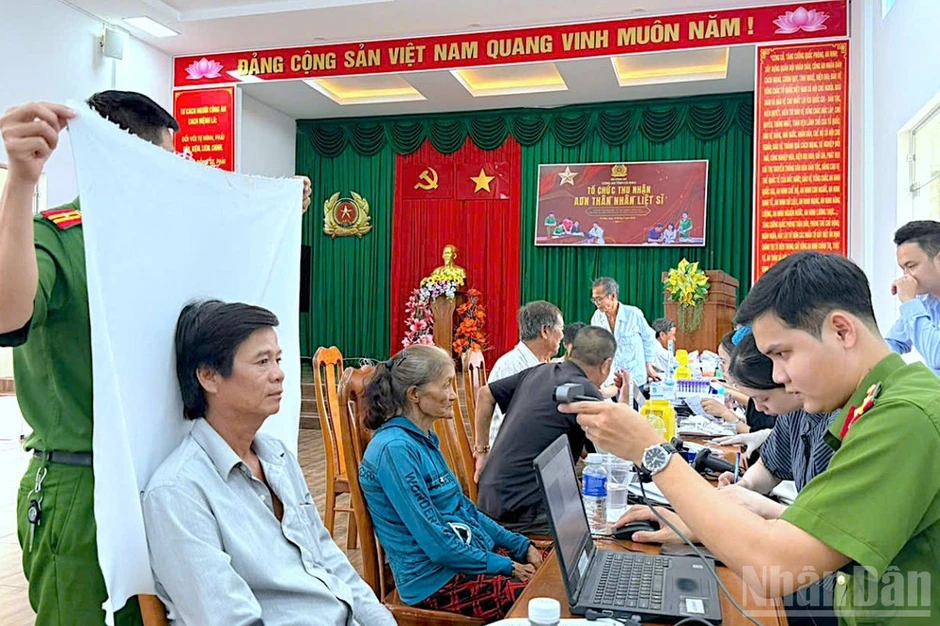 Bài 1: Mở cửa hy vọng nửa thế kỷ