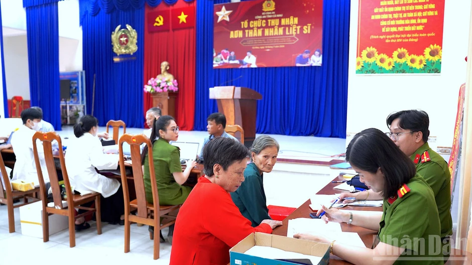 Bài 1: Mở cửa hy vọng nửa thế kỷ