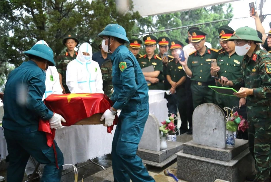 Bài 2: Mở rộng kênh thông tin, ứng dụng khoa học công nghệ Bài 2: Mở rộng kênh thông tin, ứng dụng khoa học công nghệ