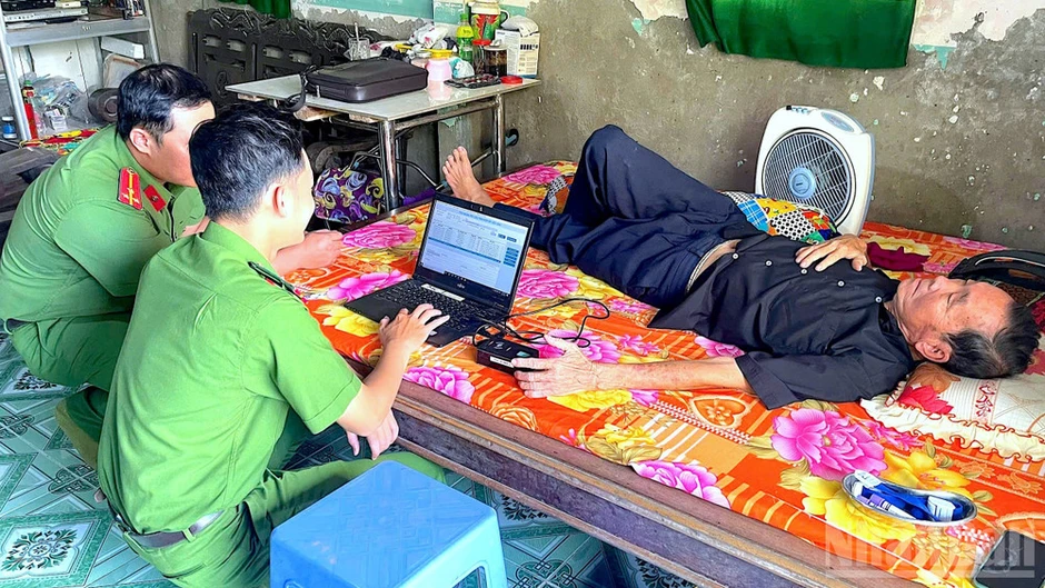 Bài 2: Những chuyến xe mang niềm tin trở về Bài 2: Những chuyến xe mang niềm tin trở về