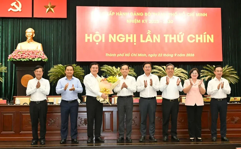 Ban Chấp hành Đảng bộ TPHCM chúc mừng tân Phó Bí thư Thành ủy TPHCM Nguyễn Sinh Nhật Tân Ban Chấp hành Đảng bộ TPHCM chúc mừng tân Phó Bí thư Thành ủy TPHCM Nguyễn Sinh Nhật Tân