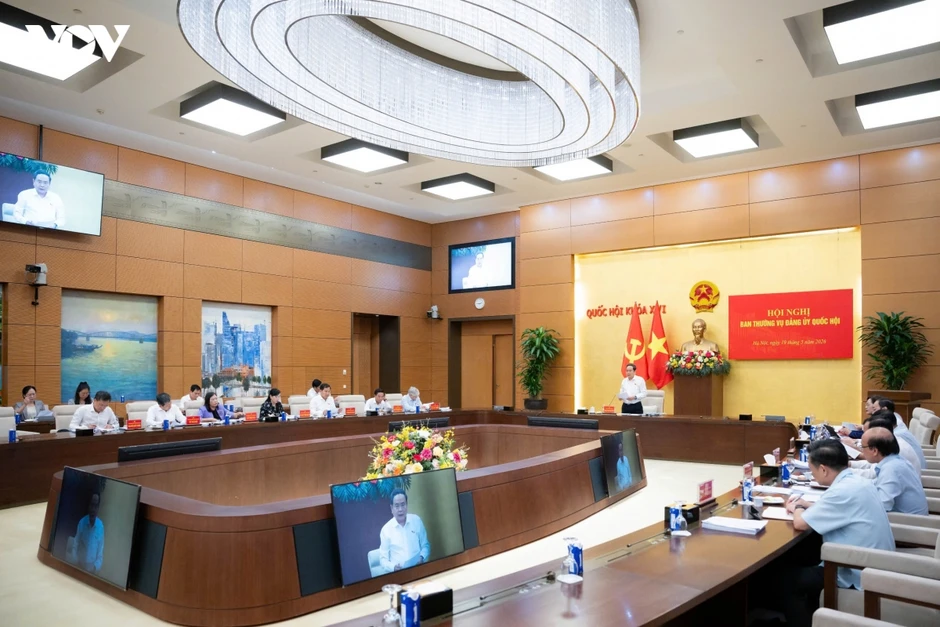 Ban Thường vụ Đảng ủy Quốc hội xem xét, cho ý kiến về công tác cán bộ Ban Thường vụ Đảng ủy Quốc hội xem xét, cho ý kiến về công tác cán bộ