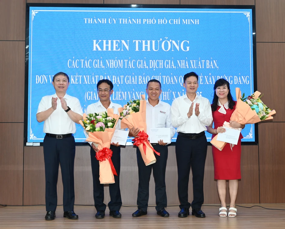 Ban Tuyên giáo và Dân vận Thành ủy TPHCM ký kết quy chế phối hợp với Sở Văn hóa và Thể thao Ban Tuyên giáo và Dân vận Thành ủy TPHCM ký kết quy chế phối hợp với Sở Văn hóa và Thể thao