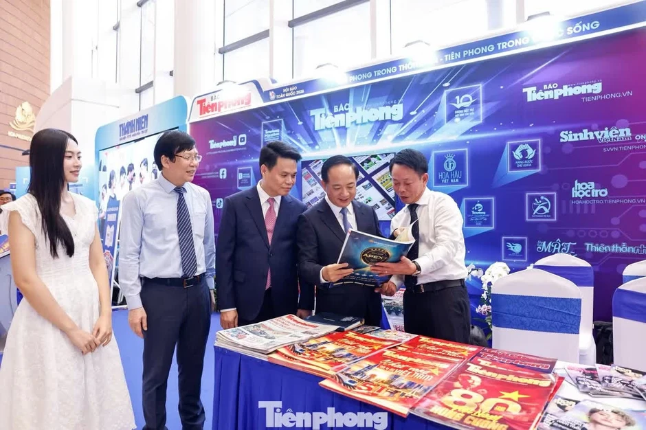 Báo chí cách mạng đồng hành cùng dân tộc và những yêu cầu đặt ra trong kỷ nguyên mới