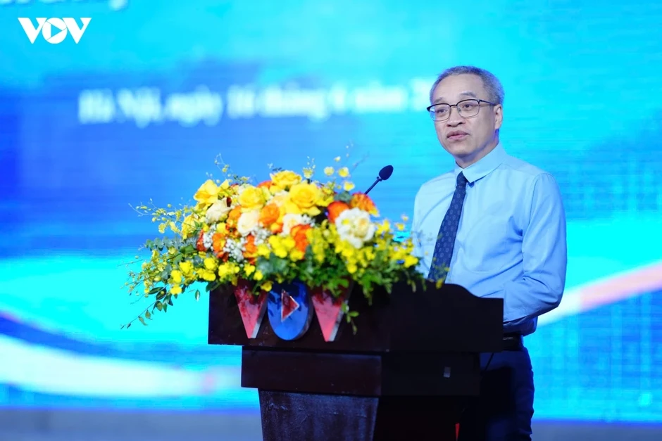 Báo chí chuyên nghiệp có những giá trị cốt lõi mà xã hội cần giữa thời thông tin nhiễu loạn Báo chí chuyên nghiệp có những giá trị cốt lõi mà xã hội cần giữa thời thông tin nhiễu loạn