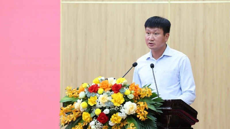 Báo chí đồng hành cùng Ninh Bình hiện thực hóa khát vọng phát triển mới Báo chí đồng hành cùng Ninh Bình hiện thực hóa khát vọng phát triển mới