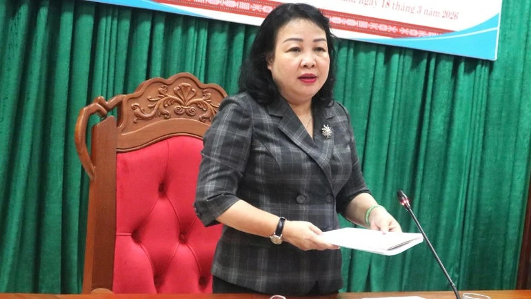 Báo chí góp phần quan trọng vào hoạt động của Hội đồng nhân dân và Đoàn đại biểu Quốc hội tỉnh Đắk Lắk Báo chí góp phần quan trọng vào hoạt động của Hội đồng nhân dân và Đoàn đại biểu Quốc hội tỉnh Đắk Lắk