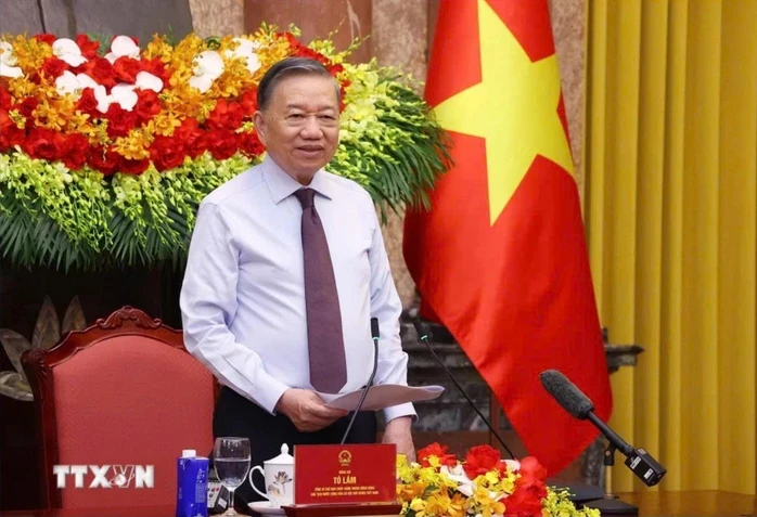 Báo chí phải là nơi nhân dân tìm đến khi cần sự xác nhận đáng tin cậy Báo chí phải là nơi nhân dân tìm đến khi cần sự xác nhận đáng tin cậy
