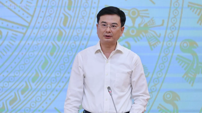 Bảo đảm cung cấp đầy đủ thiết bị y tế, thuốc thiết yếu cho người dân với giá phù hợp
