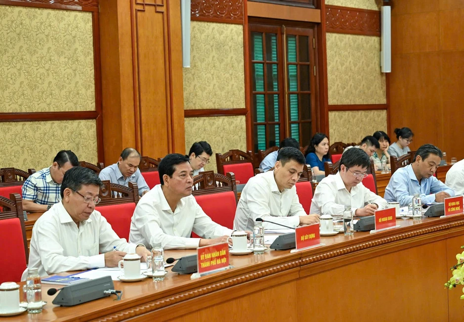 Bảo đảm hoàn thành đúng tiến độ, chất lượng các công trình trọng điểm của Đảng Bảo đảm hoàn thành đúng tiến độ, chất lượng các công trình trọng điểm của Đảng
