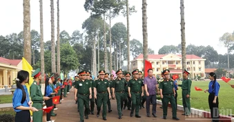 Bảo đảm tốt nơi ở, sinh hoạt cho bộ đội