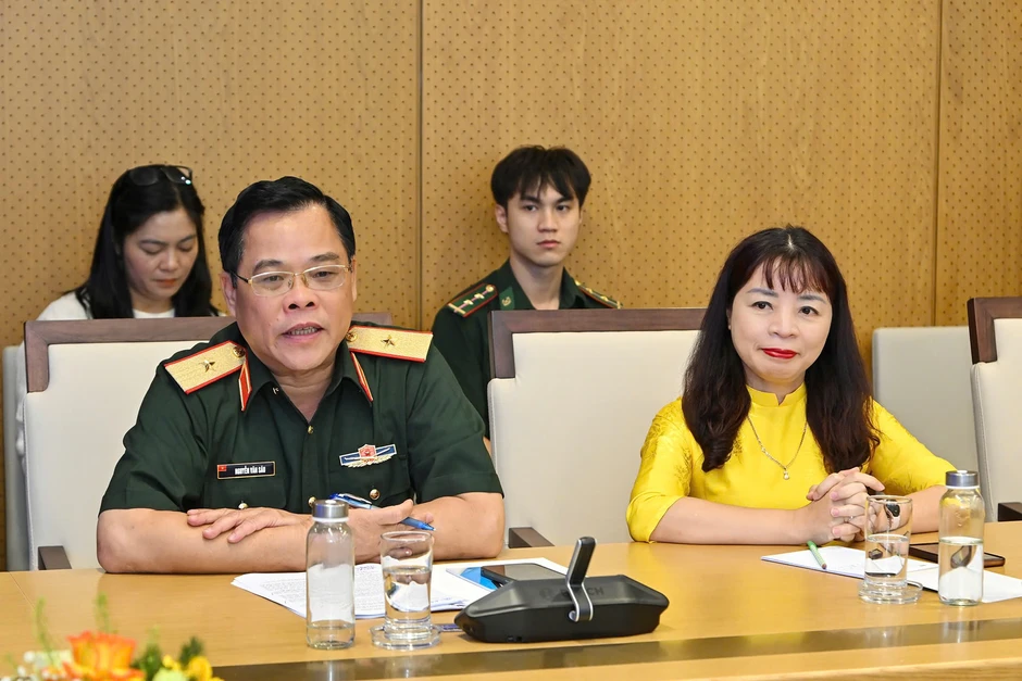 Bảo vệ nền tảng tư tưởng của Đảng chính là bảo vệ niềm tin của nhân dân