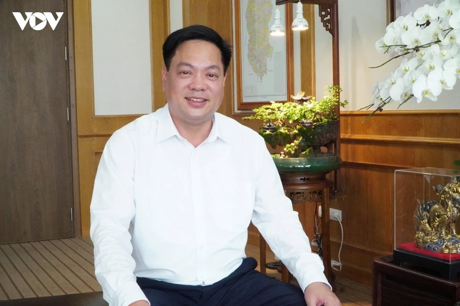 Bất ngờ ở Vạn Xuân, Thái Nguyên: Thủ tục "thông" nhờ tư duy "số" Bất ngờ ở Vạn Xuân, Thái Nguyên: Thủ tục "thông" nhờ tư duy "số"