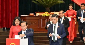 Bầu 7 Phó Chủ tịch UBND TPHCM nhiệm kỳ 2026-2031