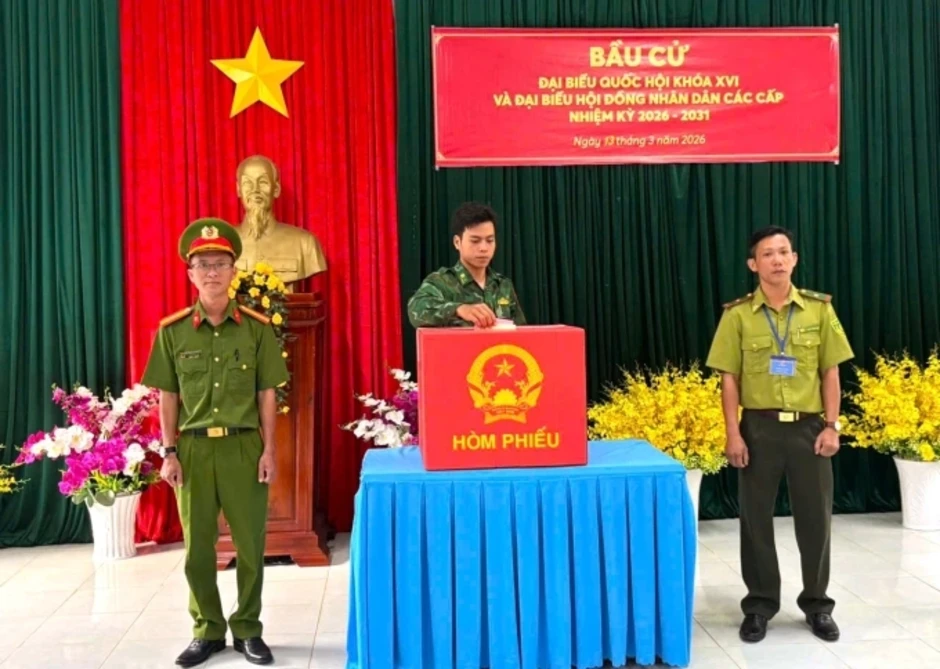 Bầu cử ở đảo Hòn Khoai, Hòn Chuối - Báo TinVina Bầu cử ở đảo Hòn Khoai, Hòn Chuối - Báo TinVina