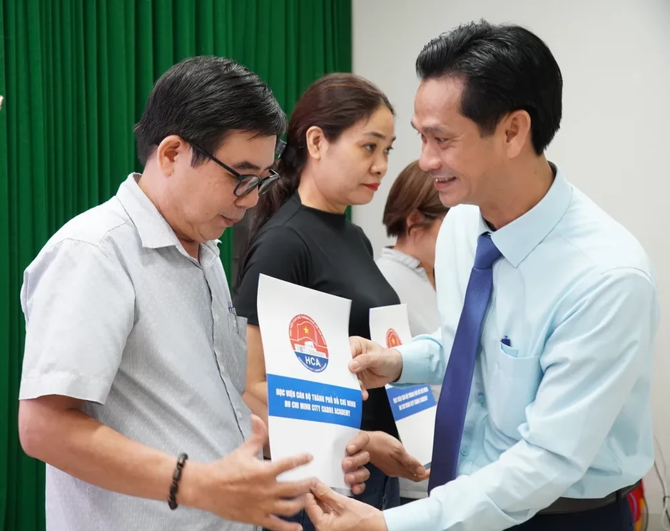 Bế giảng lớp bồi dưỡng nghiệp vụ công tác Đảng năm 2026 Bế giảng lớp bồi dưỡng nghiệp vụ công tác Đảng năm 2026
