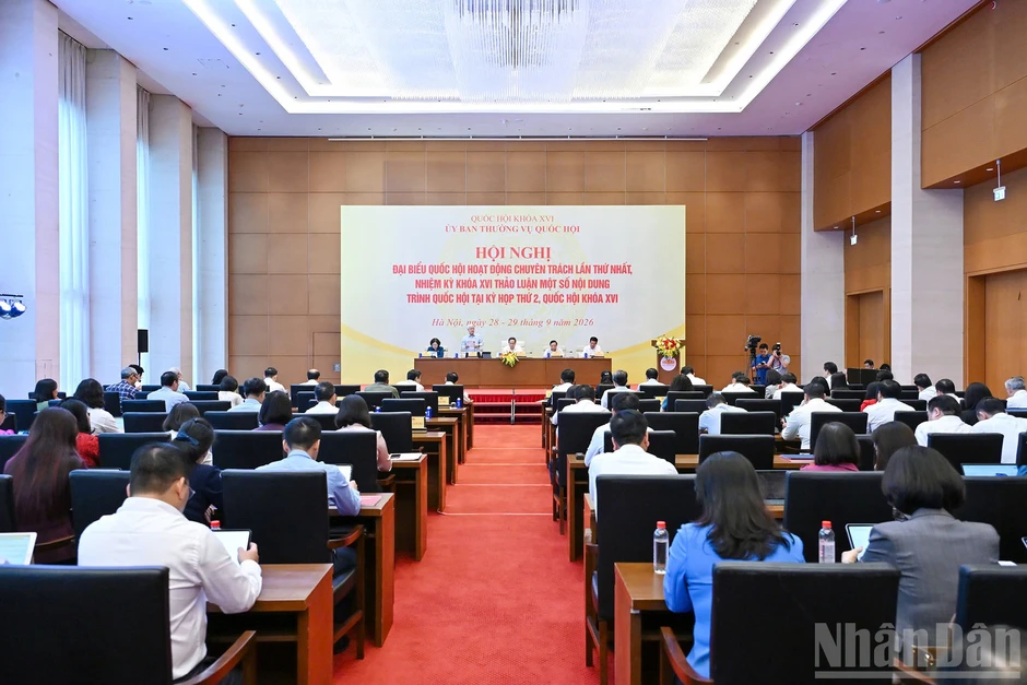 Bế mạc Hội nghị đại biểu Quốc hội hoạt động chuyên trách lần thứ nhất, nhiệm kỳ khóa XVI Bế mạc Hội nghị đại biểu Quốc hội hoạt động chuyên trách lần thứ nhất, nhiệm kỳ khóa XVI