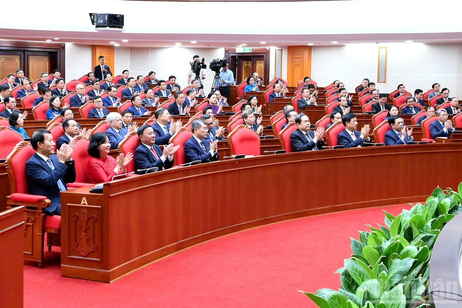 Bế mạc Hội nghị lần thứ ba, Ban Chấp hành Trung ương Đảng khóa XIV Bế mạc Hội nghị lần thứ ba, Ban Chấp hành Trung ương Đảng khóa XIV