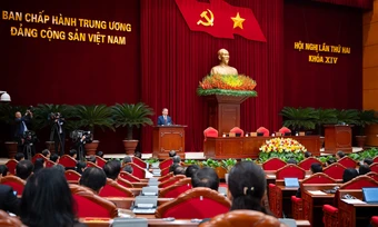 Bế mạc Hội nghị Trung ương 2 khóa 14