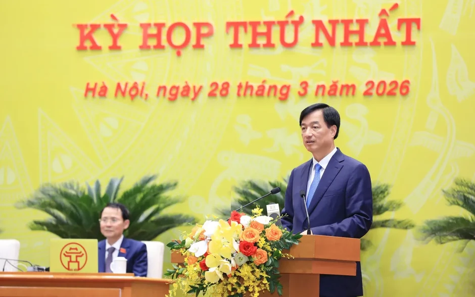 Bí thư Hà Nội: Đánh giá cán bộ bằng KPI, kiên quyết thay thế người yếu kém Bí thư Hà Nội: Đánh giá cán bộ bằng KPI, kiên quyết thay thế người yếu kém
