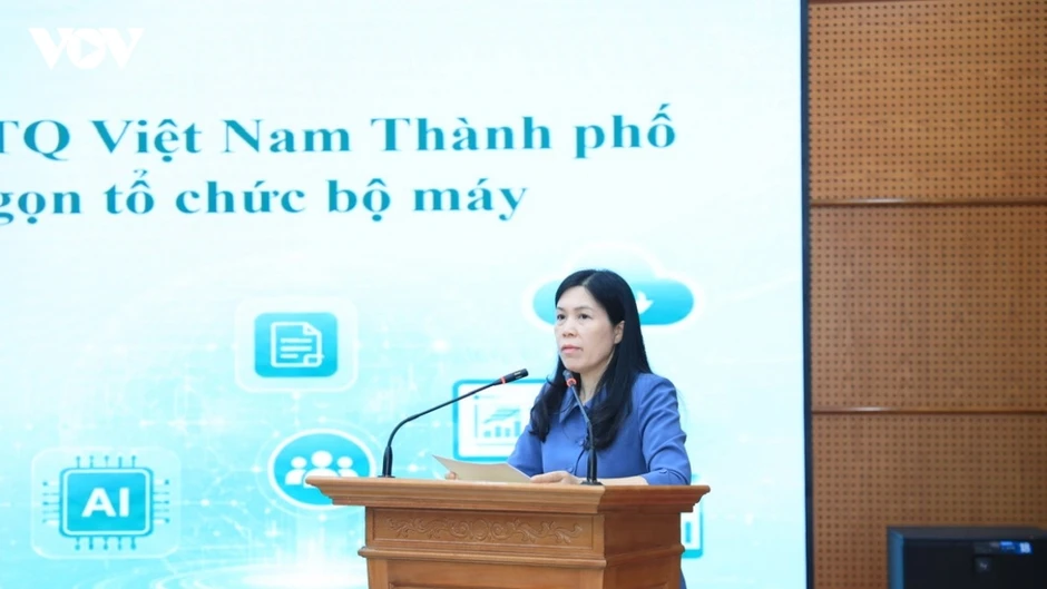 Bí thư Hà Nội: Phát hiện tiêu cực thì mặt trận phản ánh ngay bằng văn bản Bí thư Hà Nội: Phát hiện tiêu cực thì mặt trận phản ánh ngay bằng văn bản