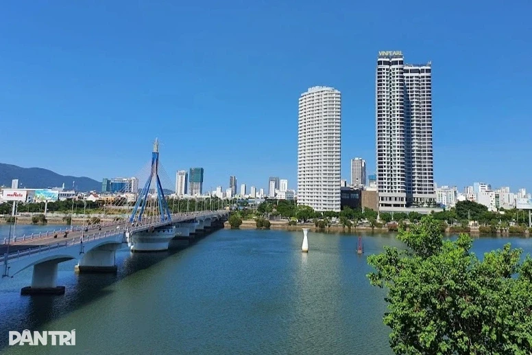 Bí thư Thành ủy Đà Nẵng: Mục tiêu tăng trưởng từ 11% trong năm 2026 Bí thư Thành ủy Đà Nẵng: Mục tiêu tăng trưởng từ 11% trong năm 2026