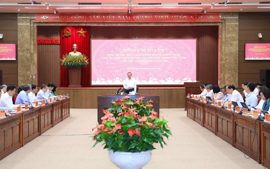 Bí thư Thành ủy Hà Nội: Quyết tâm tạo nền tảng tăng trưởng hai con số liên tiếp cho Thủ đô Bí thư Thành ủy Hà Nội: Quyết tâm tạo nền tảng tăng trưởng hai con số liên tiếp cho Thủ đô