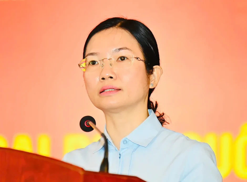 Bí thư Thành ủy TPHCM: Năm 2026 khởi công tuyến metro kết nối sân bay Tân Sơn Nhất và sân bay Long Thành Bí thư Thành ủy TPHCM: Năm 2026 khởi công tuyến metro kết nối sân bay Tân Sơn Nhất và sân bay Long Thành