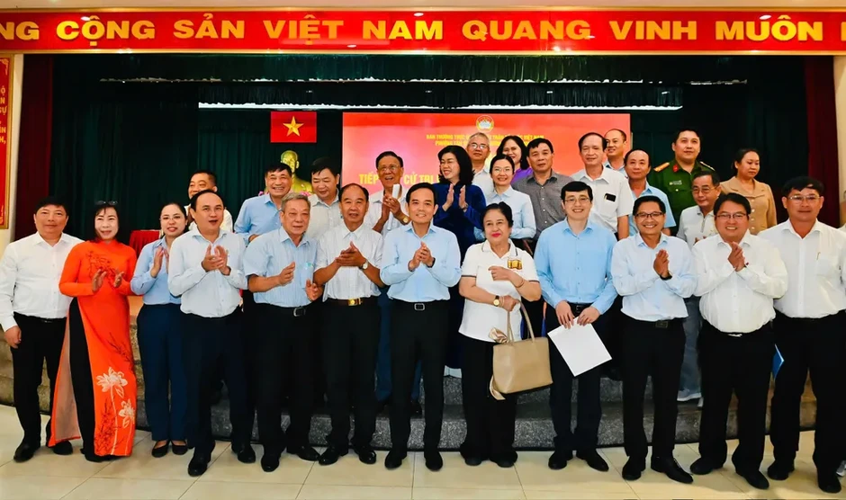 Bí thư Thành ủy TPHCM: Năm 2026 khởi công tuyến metro kết nối sân bay Tân Sơn Nhất và sân bay Long Thành Bí thư Thành ủy TPHCM: Năm 2026 khởi công tuyến metro kết nối sân bay Tân Sơn Nhất và sân bay Long Thành