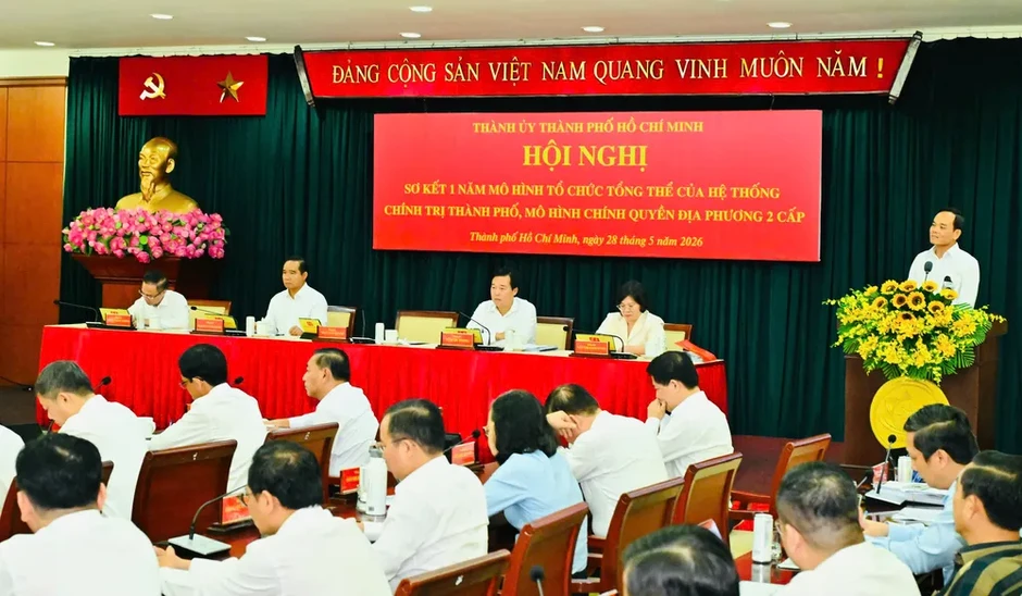 Bí thư Thành ủy TPHCM Trần Lưu Quang kết luận, chỉ đạo tiếp tục rà soát, sắp xếp, bố trí đội ngũ cán bộ Bí thư Thành ủy TPHCM Trần Lưu Quang kết luận, chỉ đạo tiếp tục rà soát, sắp xếp, bố trí đội ngũ cán bộ