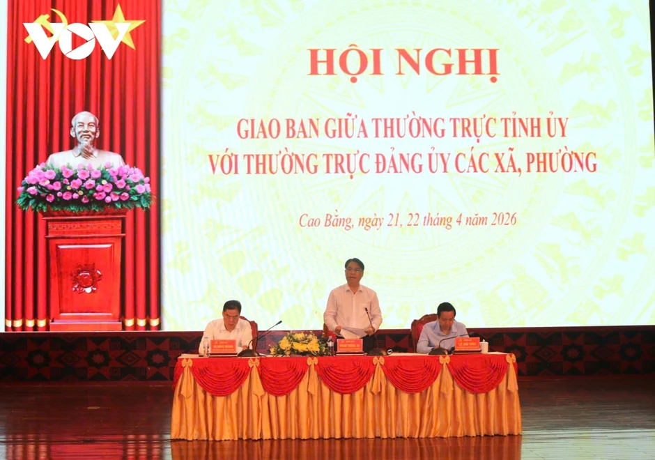 Bí thư Tỉnh ủy Cao Bằng: Không để "biết vướng nhưng không ai tháo gỡ" Bí thư Tỉnh ủy Cao Bằng: Không để "biết vướng nhưng không ai tháo gỡ"