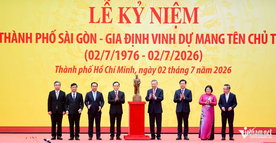 Bí thư Trần Lưu Quang: TPHCM phải thực hiện cho được khát vọng của Bác Bí thư Trần Lưu Quang: TPHCM phải thực hiện cho được khát vọng của Bác
