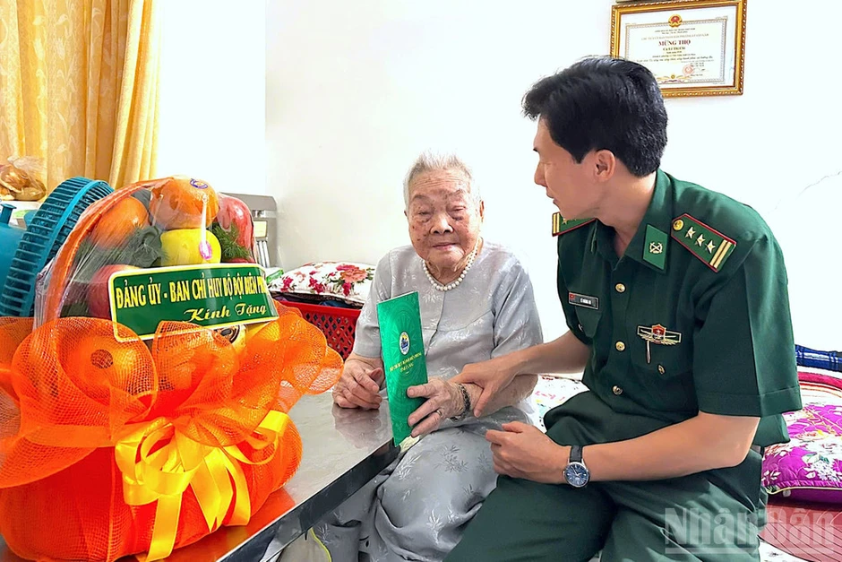 Biên phòng Cà Mau tri ân nhân Ngày Thương binh-Liệt sĩ Biên phòng Cà Mau tri ân nhân Ngày Thương binh-Liệt sĩ
