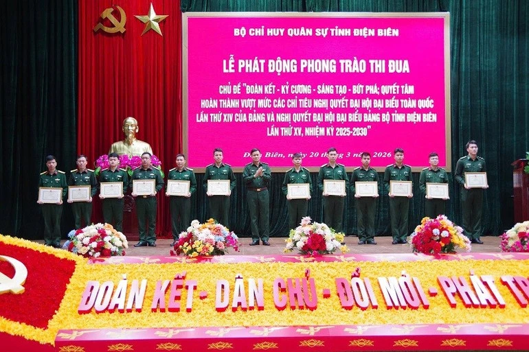Bộ Chỉ huy quân sự tỉnh Điện Biên phát động phong trào thi đua yêu nước với chủ đề “Đoàn kết-Kỷ cương-Sáng tạo-Bứt phá" Bộ Chỉ huy quân sự tỉnh Điện Biên phát động phong trào thi đua yêu nước với chủ đề “Đoàn kết-Kỷ cương-Sáng tạo-Bứt phá"