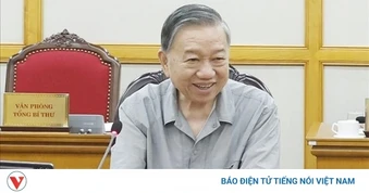 Bộ Chính trị cho ý kiến hoàn thiện thể chế để TP.HCM phát triển bền vững
