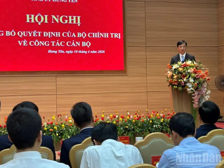 Bộ Chính trị chuẩn y đồng chí Phạm Quang Ngọc giữ chức Bí thư Tỉnh ủy Hưng Yên Bộ Chính trị chuẩn y đồng chí Phạm Quang Ngọc giữ chức Bí thư Tỉnh ủy Hưng Yên