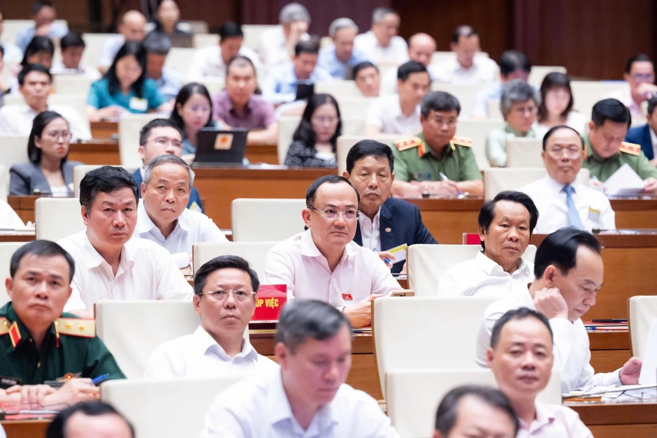 Bộ Chính trị đã ra quy định đánh giá cán bộ, thay thế người không đáp ứng Bộ Chính trị đã ra quy định đánh giá cán bộ, thay thế người không đáp ứng