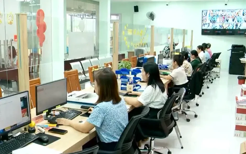 Bộ Chính trị giao hơn 1,8 triệu biên chế năm 2026 Bộ Chính trị giao hơn 1,8 triệu biên chế năm 2026