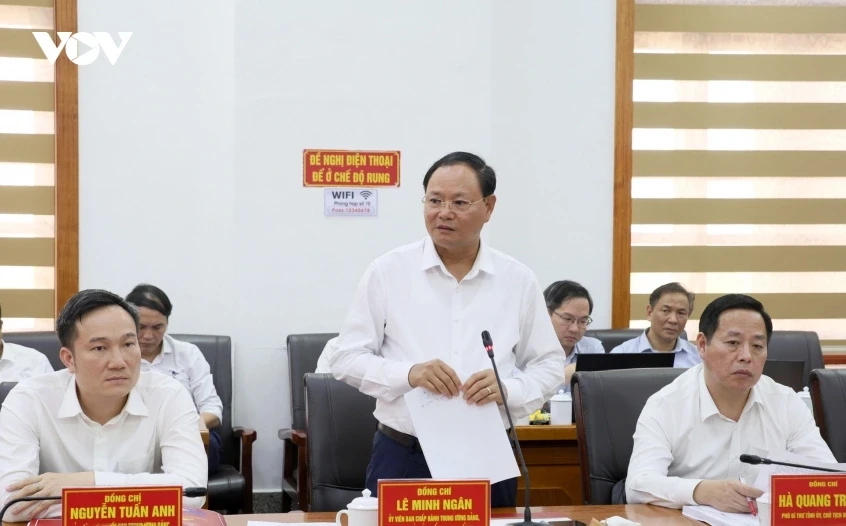 Bộ Chính trị kiểm tra, giám sát việc thực hiện nhiệm vụ chính trị tại Lai Châu Bộ Chính trị kiểm tra, giám sát việc thực hiện nhiệm vụ chính trị tại Lai Châu